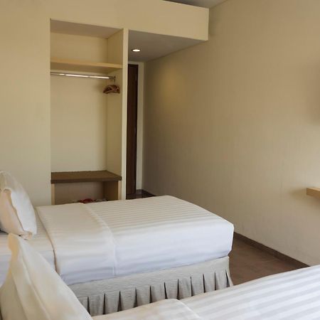 D'Primahotel Itc Mangga Dua Jacarta Exterior foto
