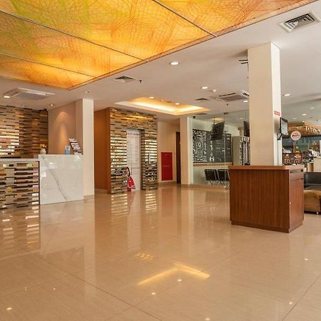 D'Primahotel Itc Mangga Dua Jacarta Exterior foto