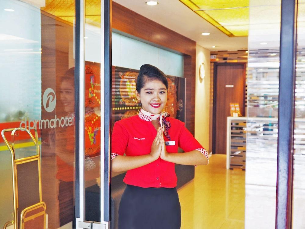 D'Primahotel Itc Mangga Dua Jacarta Exterior foto