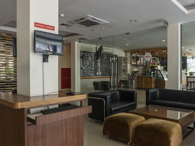 D'Primahotel Itc Mangga Dua Jacarta Exterior foto